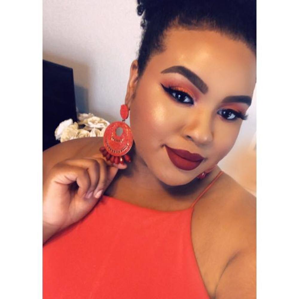 Meet your Posher, Imari